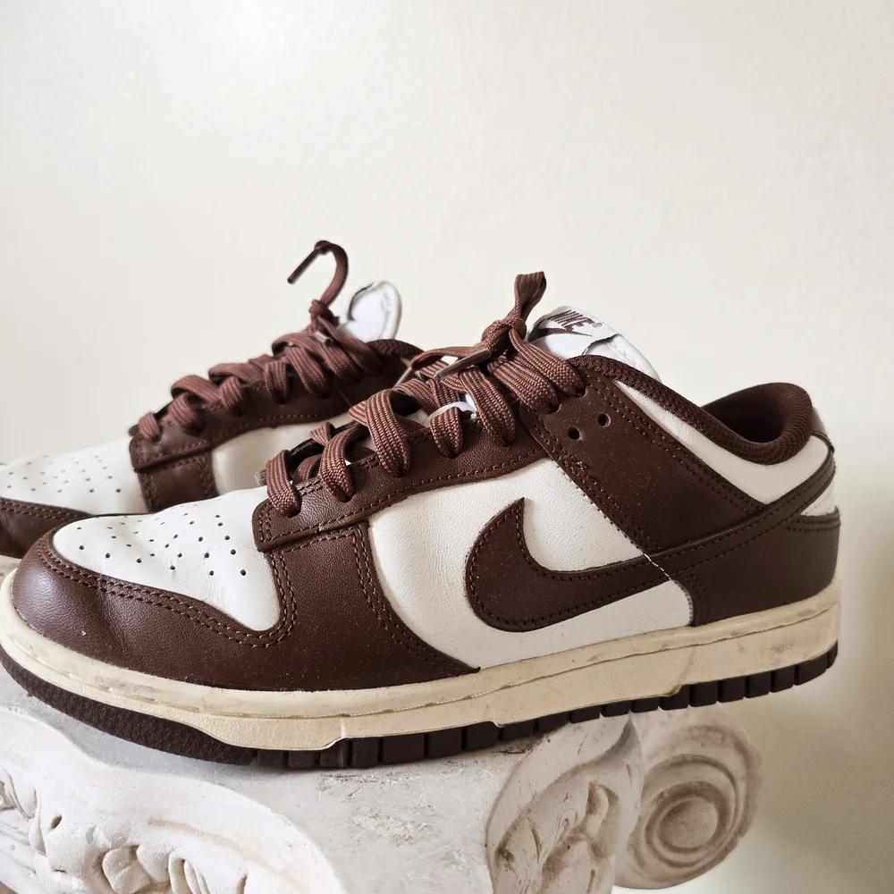 Nike Dunk Low Cacao Shoes - Picture 4 of 10